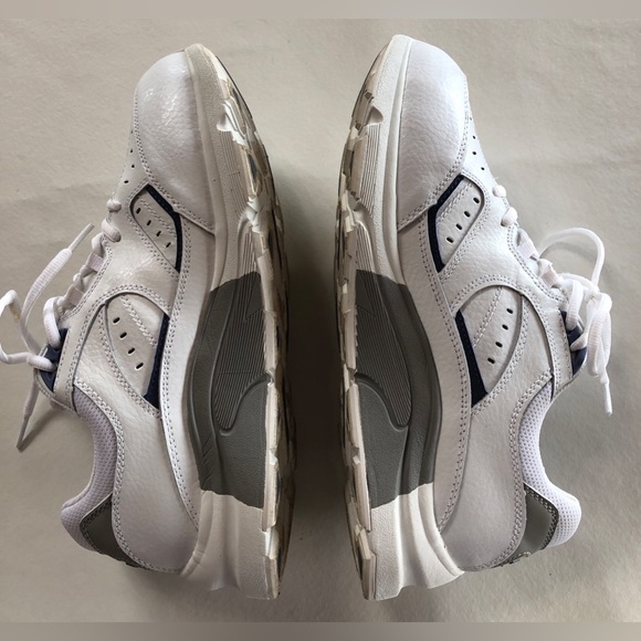 APEX V854 V-Last Orthopedic Walking Shoe (11 X-wide) - Picture 8 of 15